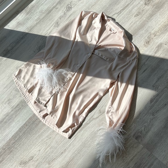 SOLD ❌ CREAM FEATHER DETAILED SILKY BLOUSE - Picture 10 of 13